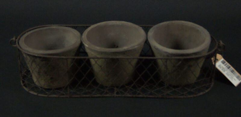Basket W 3 Ant Blkstne Pots