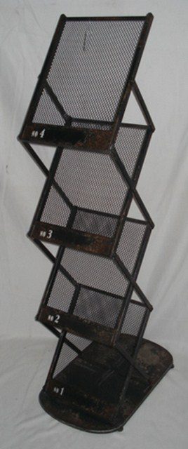 Magazine Stand
