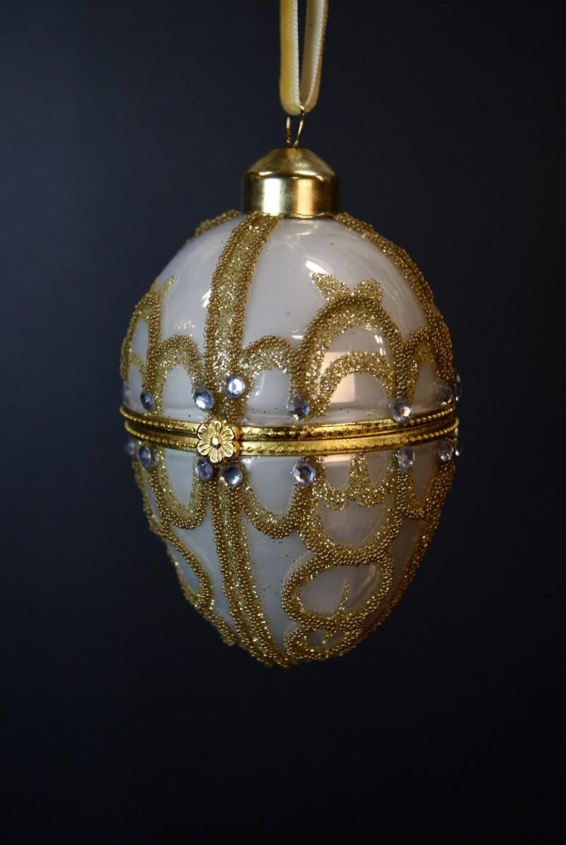Glass Egg Box White