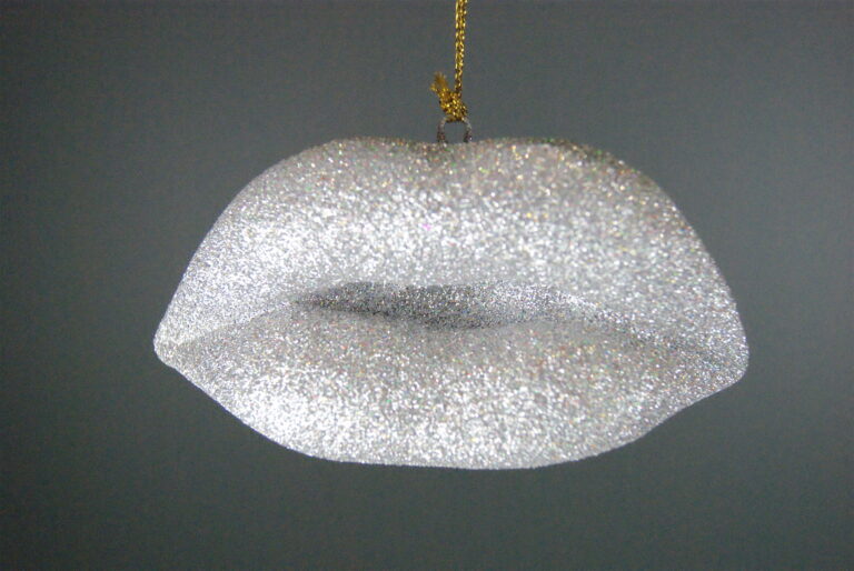 Lips Silver Glitter