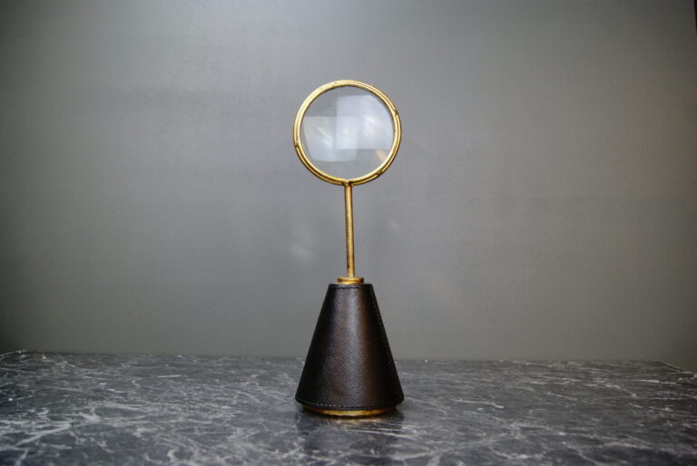 Resin Magnifying Glas