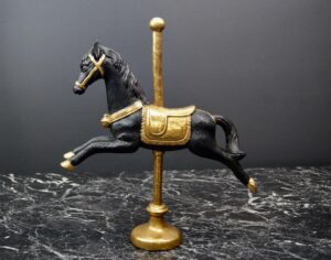 Carousel horse blk/gla L