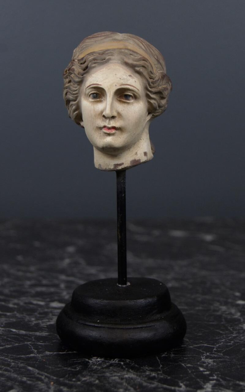 ROMAN GREEK HEAD ON STND BLK