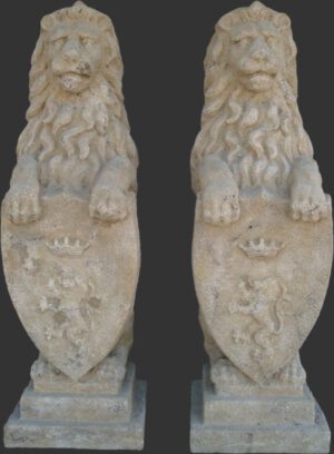 Heraldic Lions Set of 2 Rs