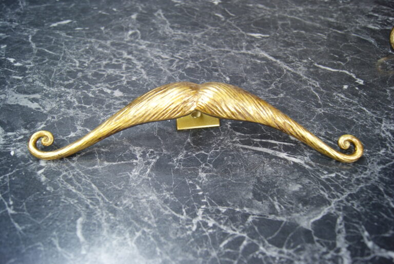 Resin Moustache Deco