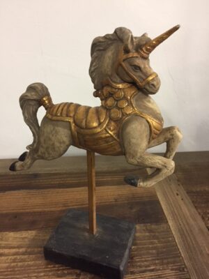 Unicorn Tabletop White Antique GL