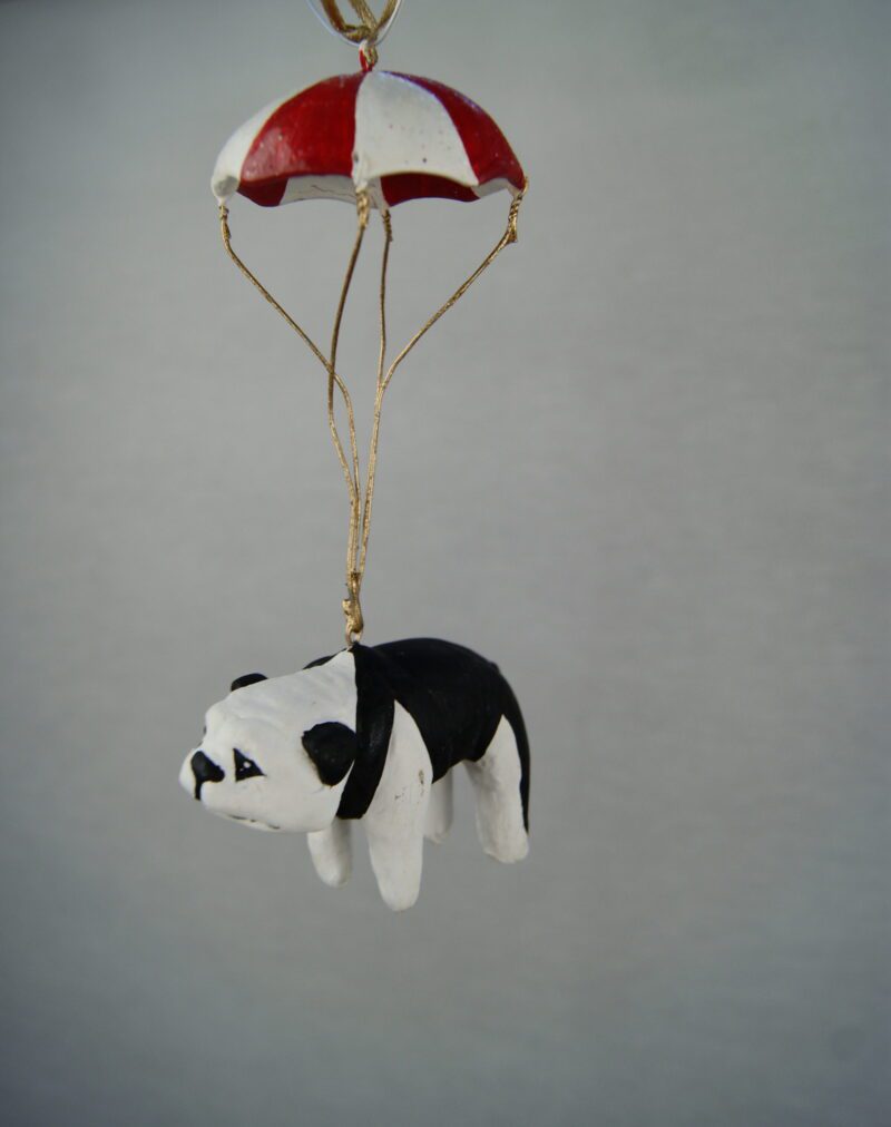 Emo dog orn w/ parachute
