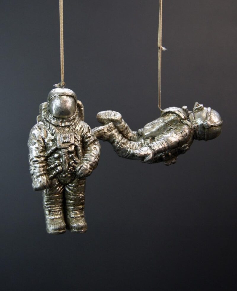 Astronaut Orn Silver Ant. A/2