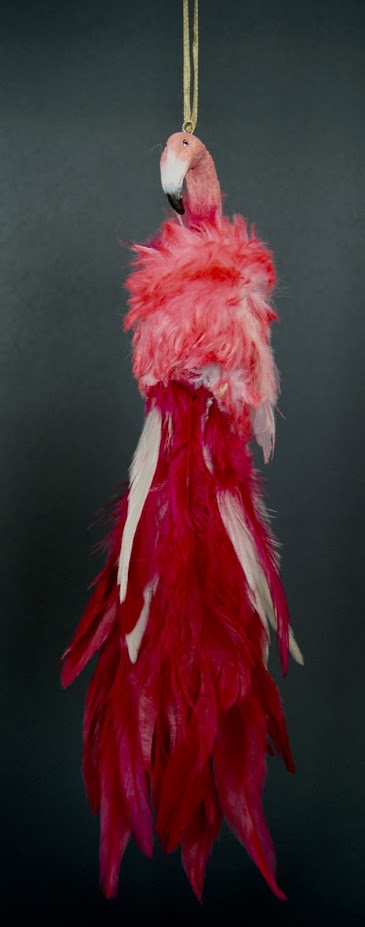 Flamingo ornament with feather body