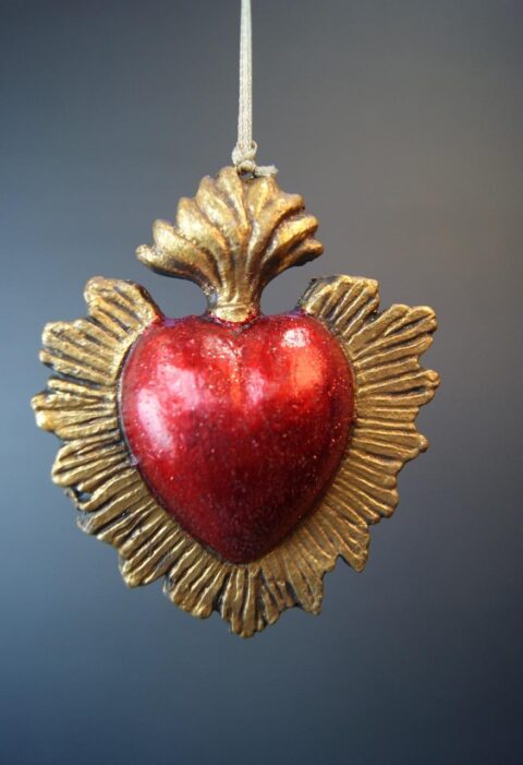 Heart w/ flame on top & Rays Red glits and GL Ant