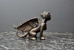 Adlet Tabletop Bronze Antique