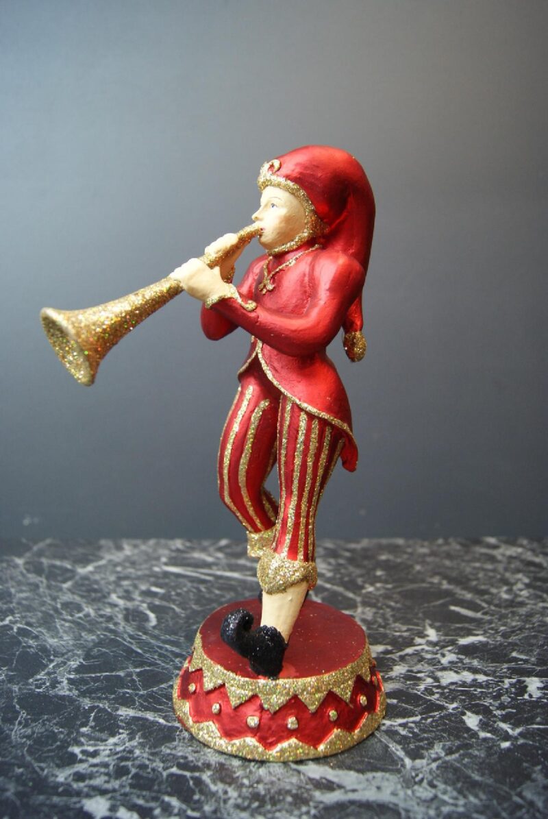 Circus Trumpeter Sat Red w/ gold glits