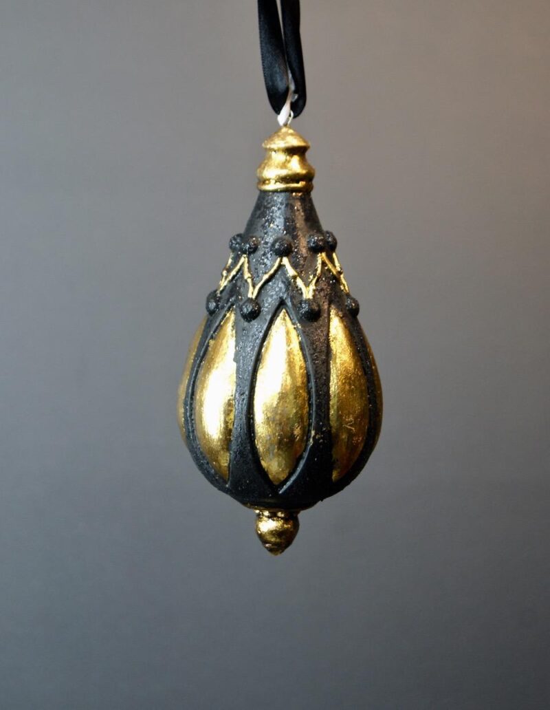 Teardrop ornament Black and GL