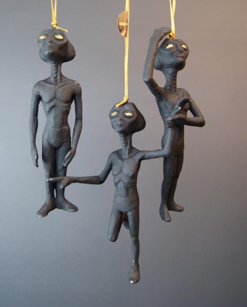 Aliens Ballet pose A/3 Matte Black Body GL eyes