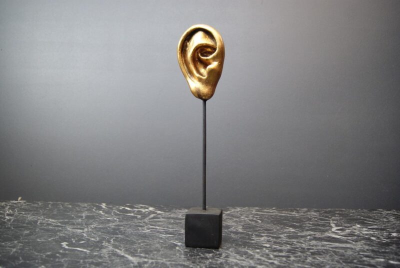 Gold Ear with base