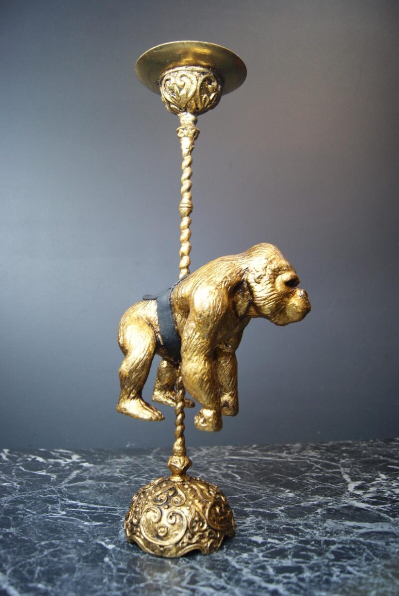 Gorilla Carousel CH Gold  & Black Saddle