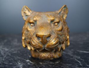 Lion Head CH Gold