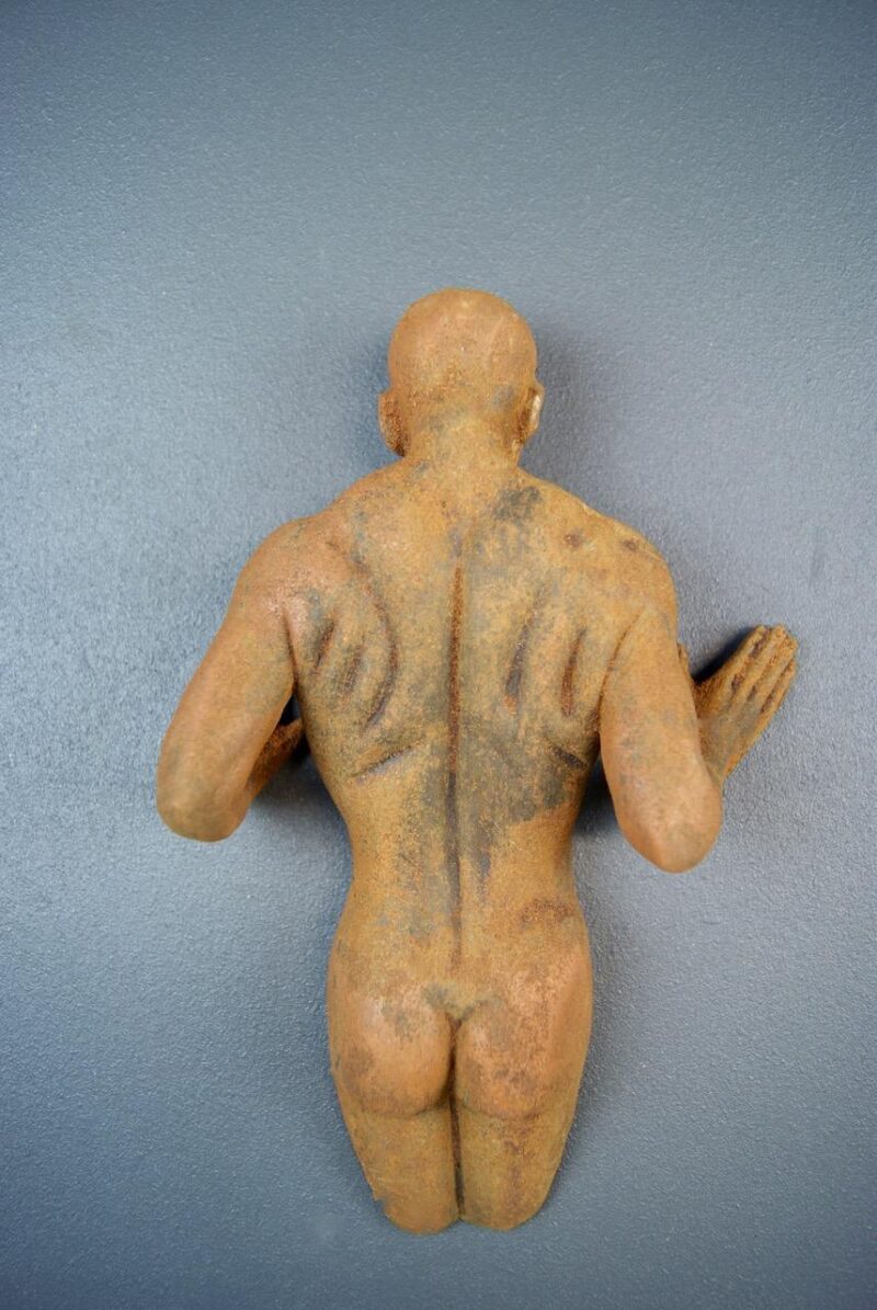 10" Figurine For Wall