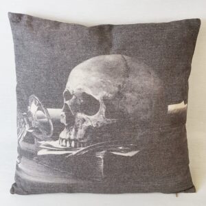 Pillow Skull