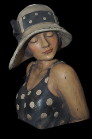 Lady Bst W/ Hat Blk/Wht Ant