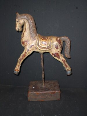 Horse Med W/Base Brwn W/Antg