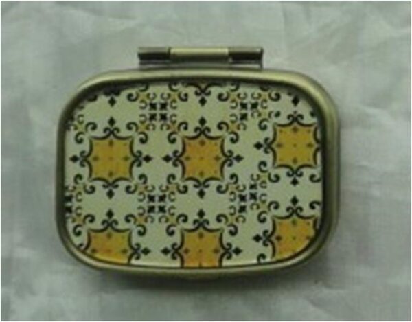 Pattern Pill Box