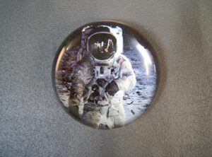 Paperweight Astro