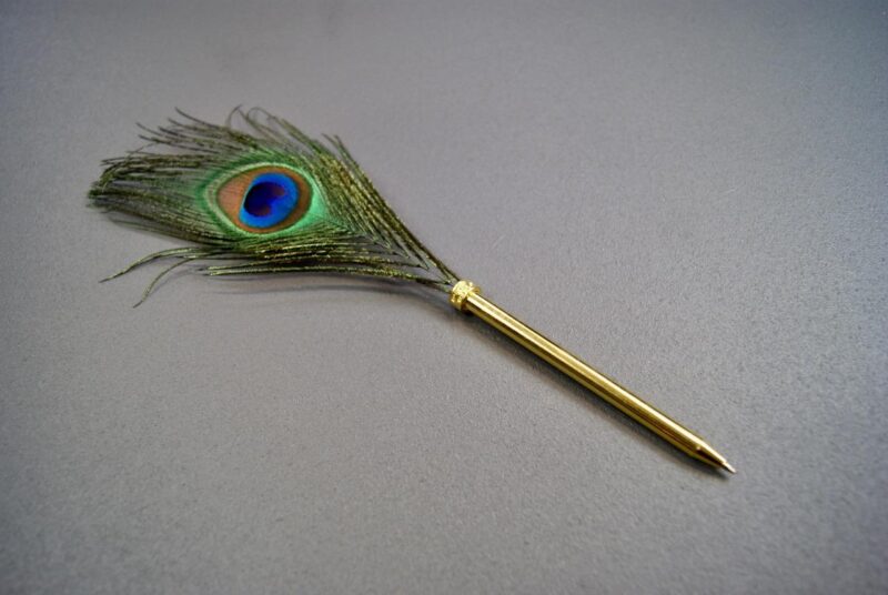 Feather ball pen