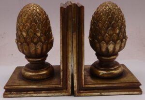 Pinecone Bookend