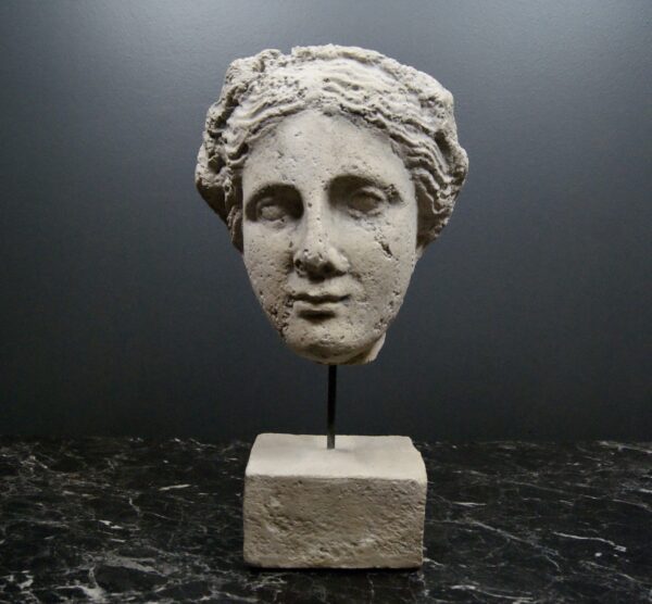 Vesuvius Maiden Head Rs