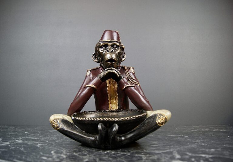 Orangutang Bell boy