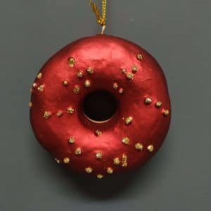 Doughnut "E" red gold