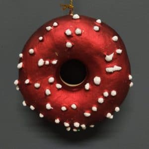 Doughnut "E" red white