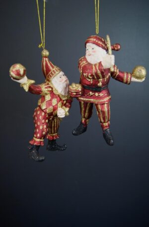 Santa standing hold ball 2 ass