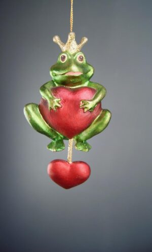 Frog w heart