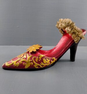 Shoe T. Top Satin red with GL details