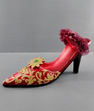 Shoe T. Top Sating red with Glits details