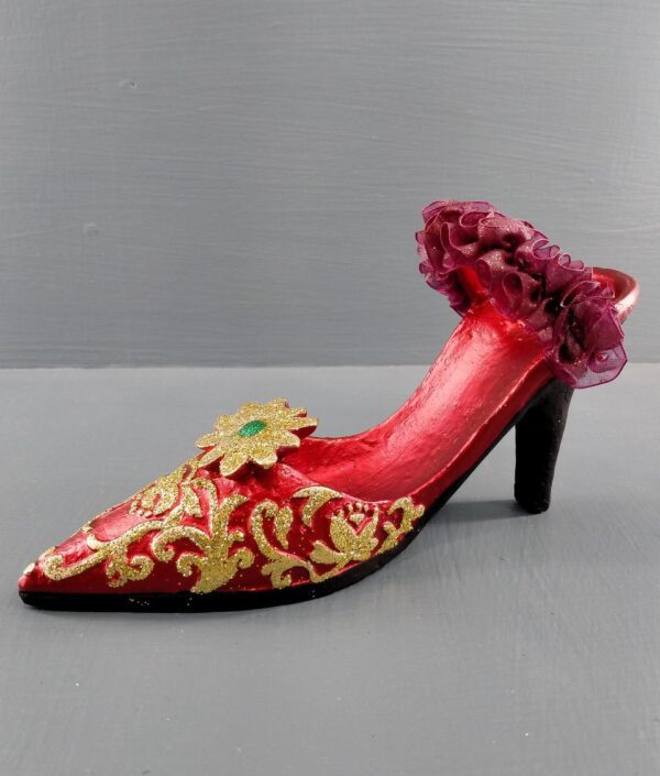 Shoe T. Top Sating red with Glits details