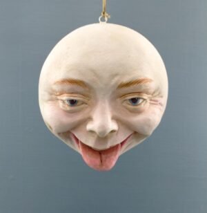 Small moonhead tounge out white ant