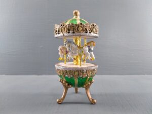 Small Carousel  green w/ glits
