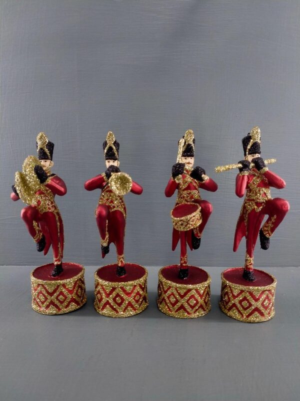 Instrumental toy soldier satin red w/ glits a/4