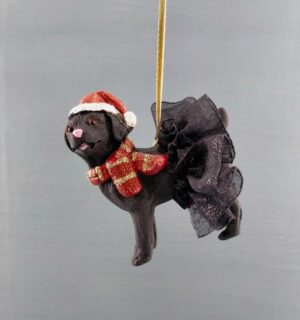 Beagle orn black finish & red scarft fabskirt
