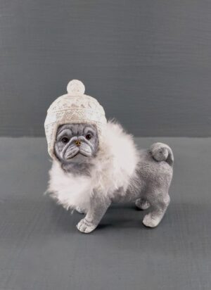 Pug w/ pearlized bonnet & white neckpiece