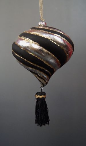 Swirl top orn Black w/ tassel
