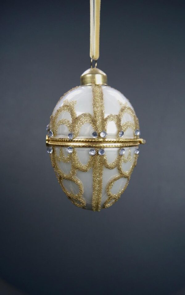 Glass Egg Box White