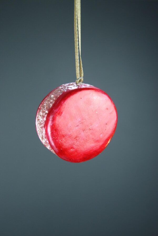 Macrons orn metalic red finish
