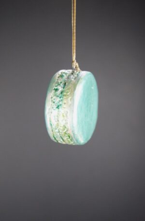 Macrons orn metalic blue finish