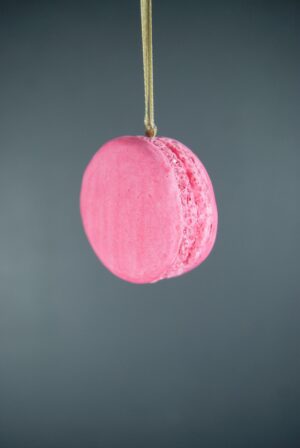 Macrons orn realistic pink finish