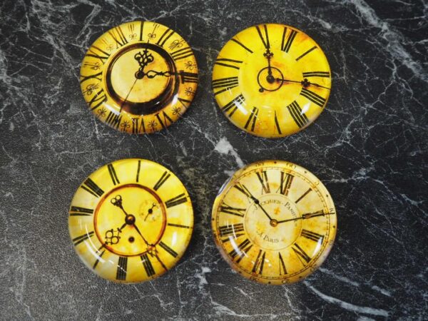 Magnets Clock S/4 - Image 2
