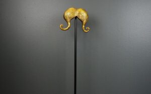 Resin Beard w Metal Base